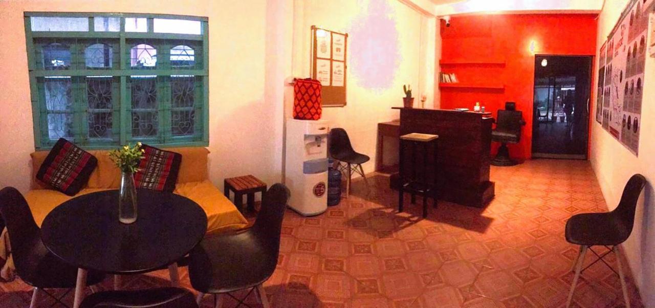 Bamboo Hostel Тхакхэк Экстерьер фото